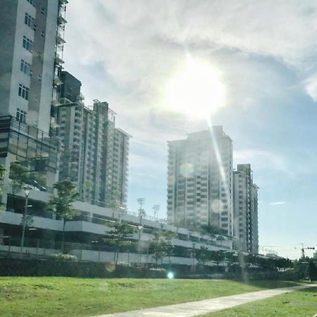 Putrajaya Dwiputra 6 Plus 1 Pax Blissful Fully Air-Con Suite Ngoại thất bức ảnh